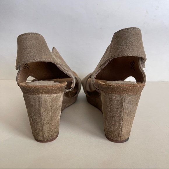 Women's Sofft Chloee Open Toe Tan Wedge Sandals Size 7.5 - Picture 4 of 9